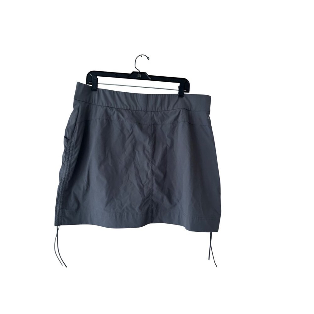 Columbia Womens Gray Skort Size 13 Adjustable Drawstring Pockets Golf Tennis